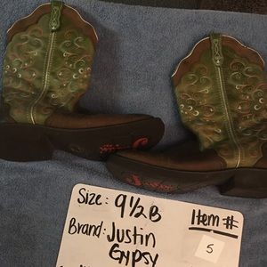 Justin gypsy square toe boots 12in